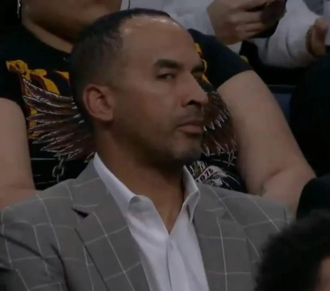 湖人中锋来咯！换老板秒交易！东契奇公开回应！