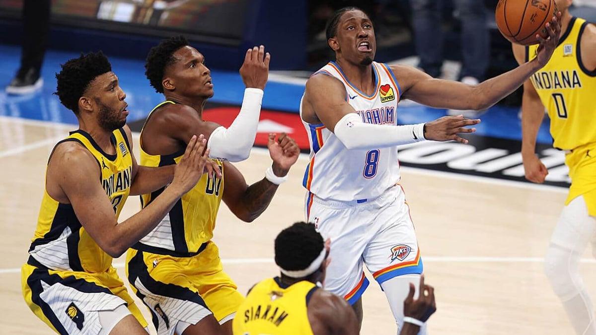 亚历山大创NBA历史第1神迹，杰伦威廉姆斯刷爆纪录！雷霆创神迹