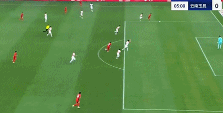 刘若钒踢疯了！一战独造4球，11分钟双响炮，媒体人：或入国足