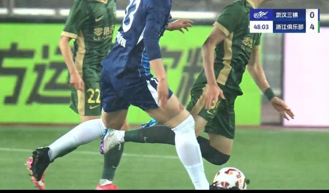 开云官网-【早报】压力给到拜仁！勒沃库森先赛取胜仅落后3分！