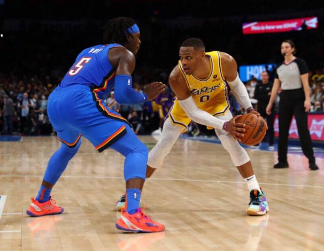 1635584556203048266.png 开云下载-牺牲与无私 康利助推爵士能给韦少带来什么启发?