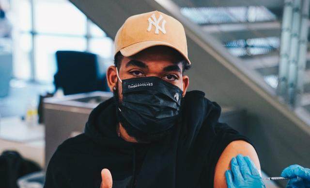 1631694486204090014.jpg 开云官网-唐斯不满反疫苗者遭狂喷 美网友对疫苗态度割裂