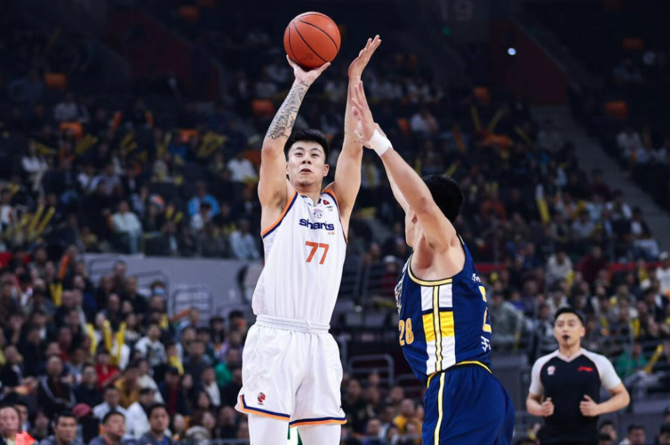 CBA第一阶段排名!上海广厦争第一,山东杀进前4,辽篮下滑太严重