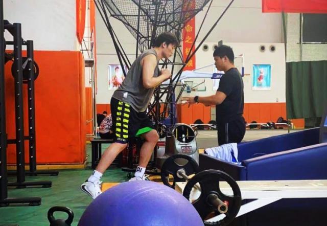 开云下载-【早报】毛抬厂齐聚欧联杯16强！