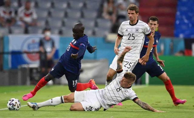 kaiyun.com-德法战复盘：三个战术细节决定两队命运